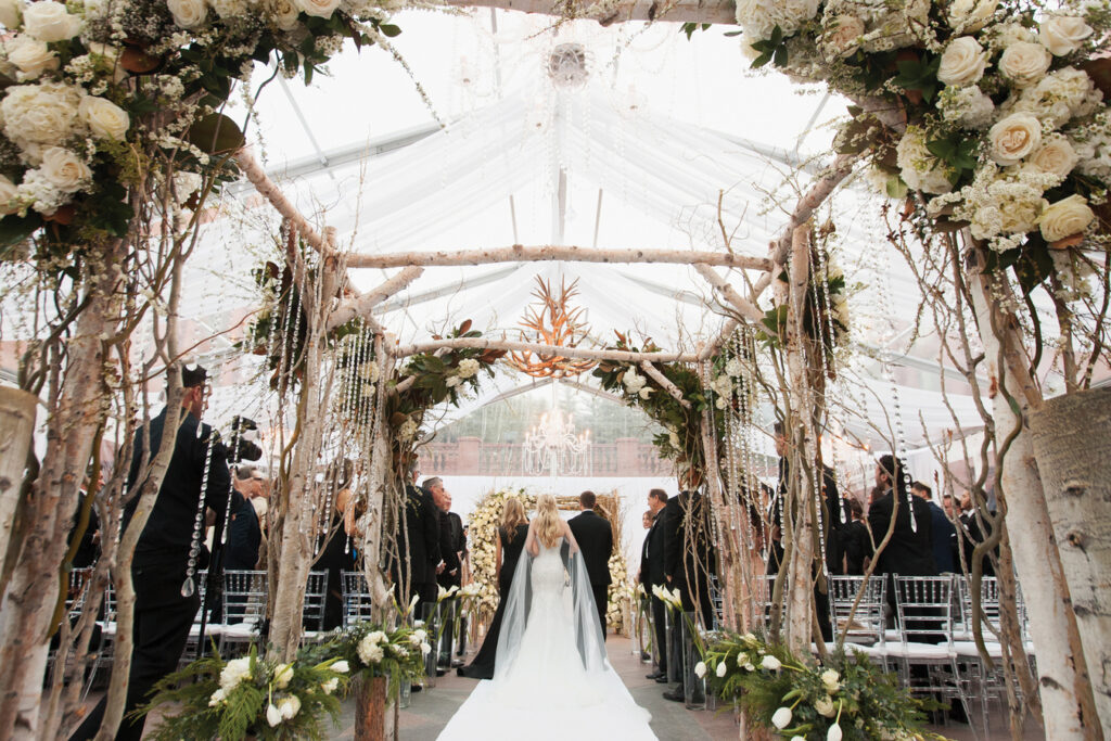 PLANNING YOUR DREAM WEDDING | HOST A LUXURY WEDDING IN ASPEN, COLORADO