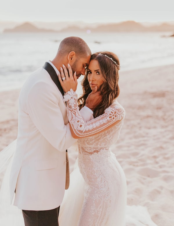 An Intimate and Romantic Destination Wedding in Cabo