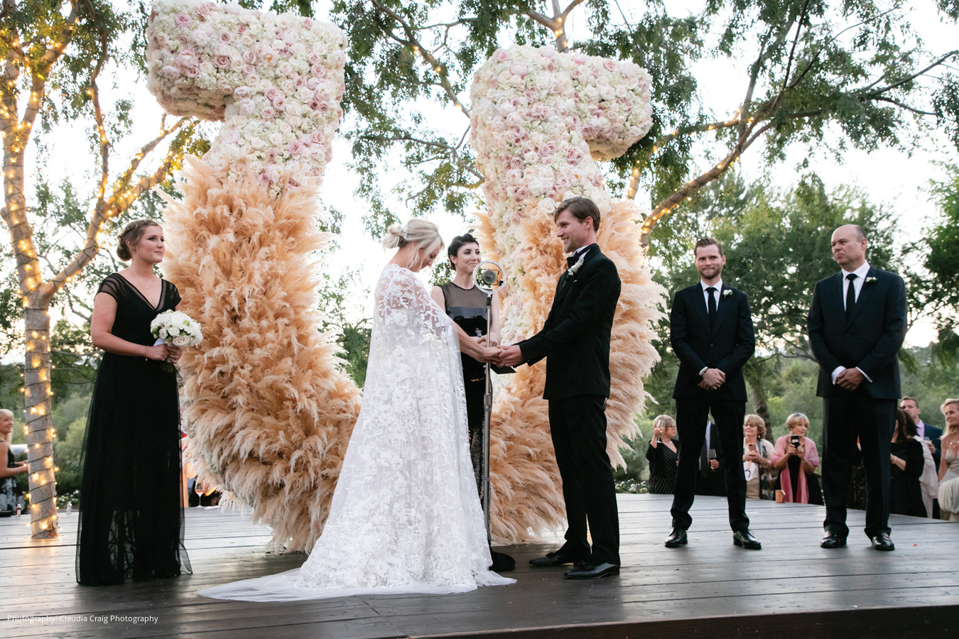 Kaley Cuoco Wedding Dress 60 Photos Vianawedding Kaley Cuoco Wedding Dress 60 Photos Vianawedding