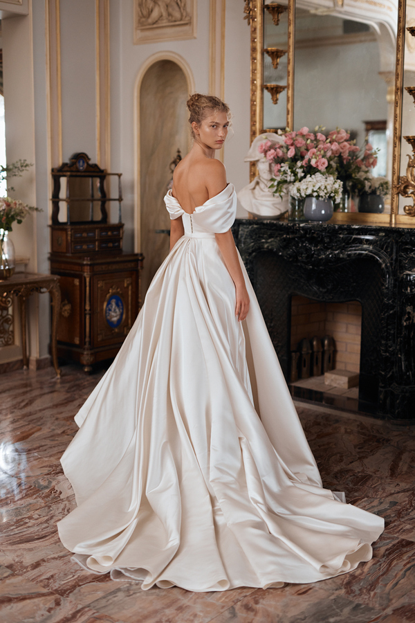 eisen-stein-bridal-fw22-lotus