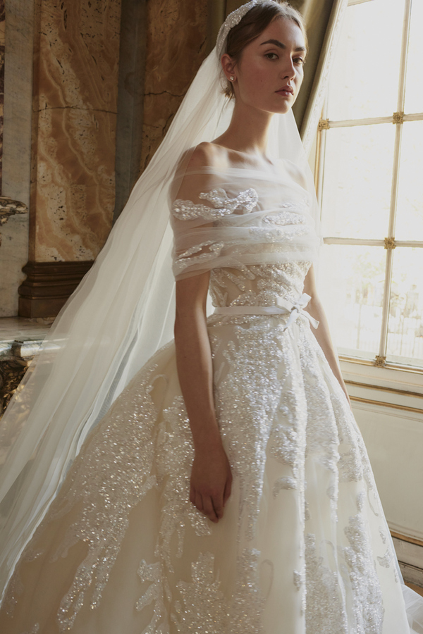 elie-saab-fall-22-bridal-10