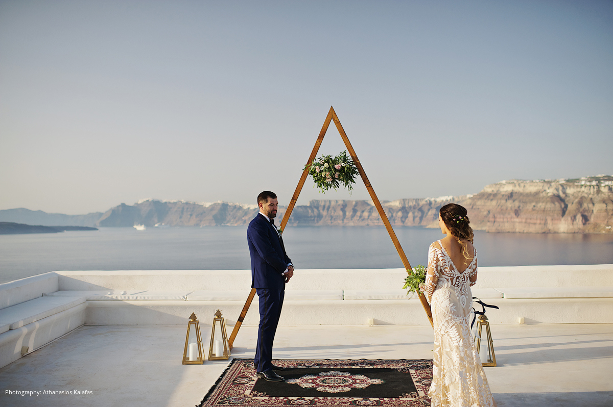 athanasios-kaiafas-santorini-greece-wedding-2018-13
