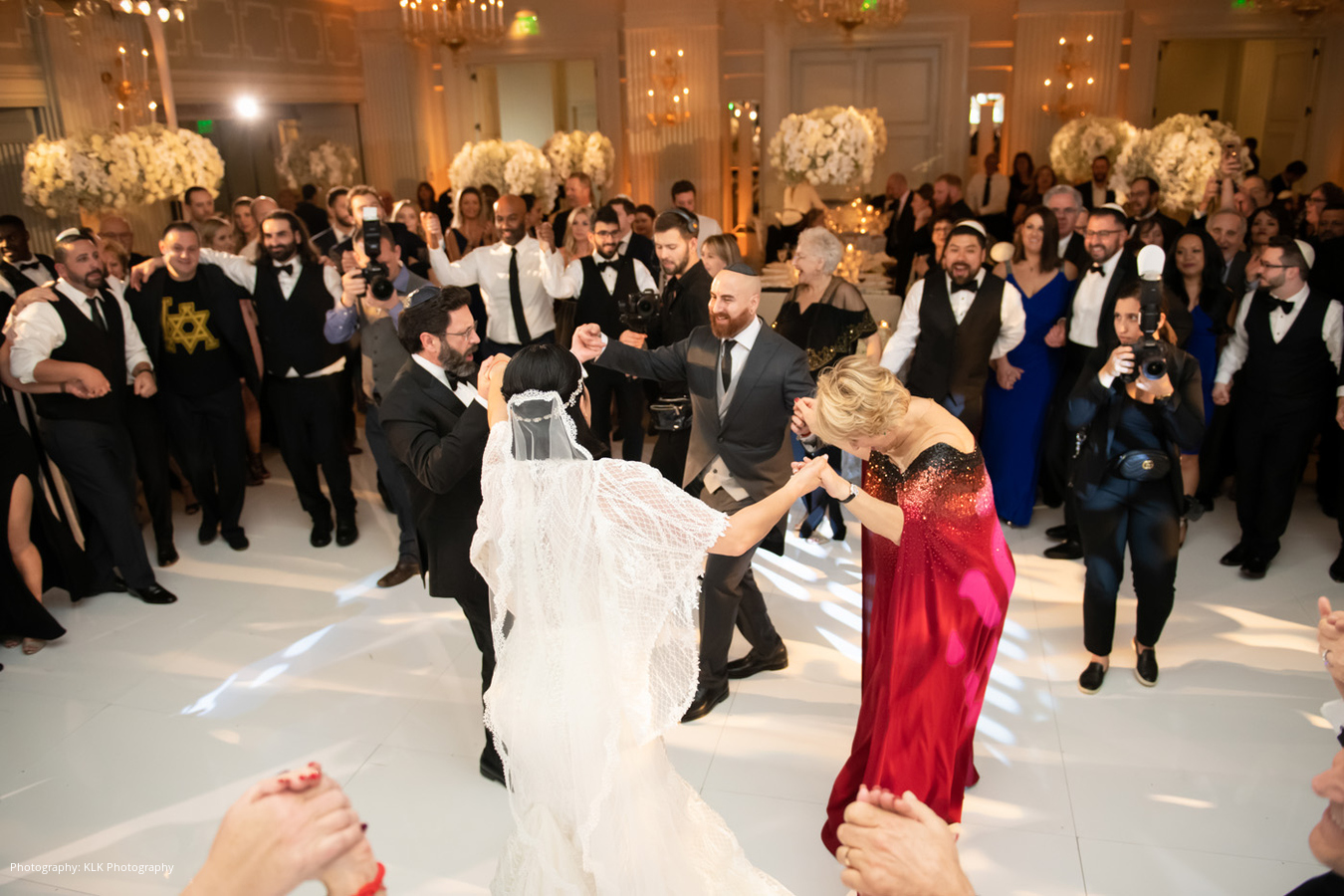klk-photography-aliana-events-revelry-event-designers-nuage-designs-santa-monica-california-wedding-2021-27