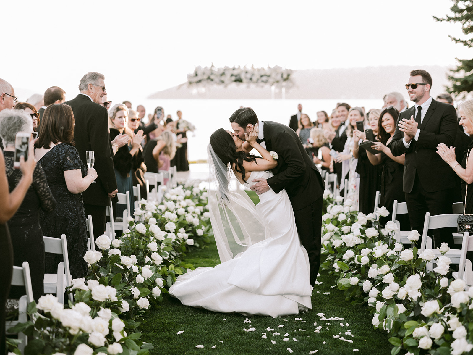 A Lakefront Nordstrom Family Wedding in Coeur D'Alene, Idaho