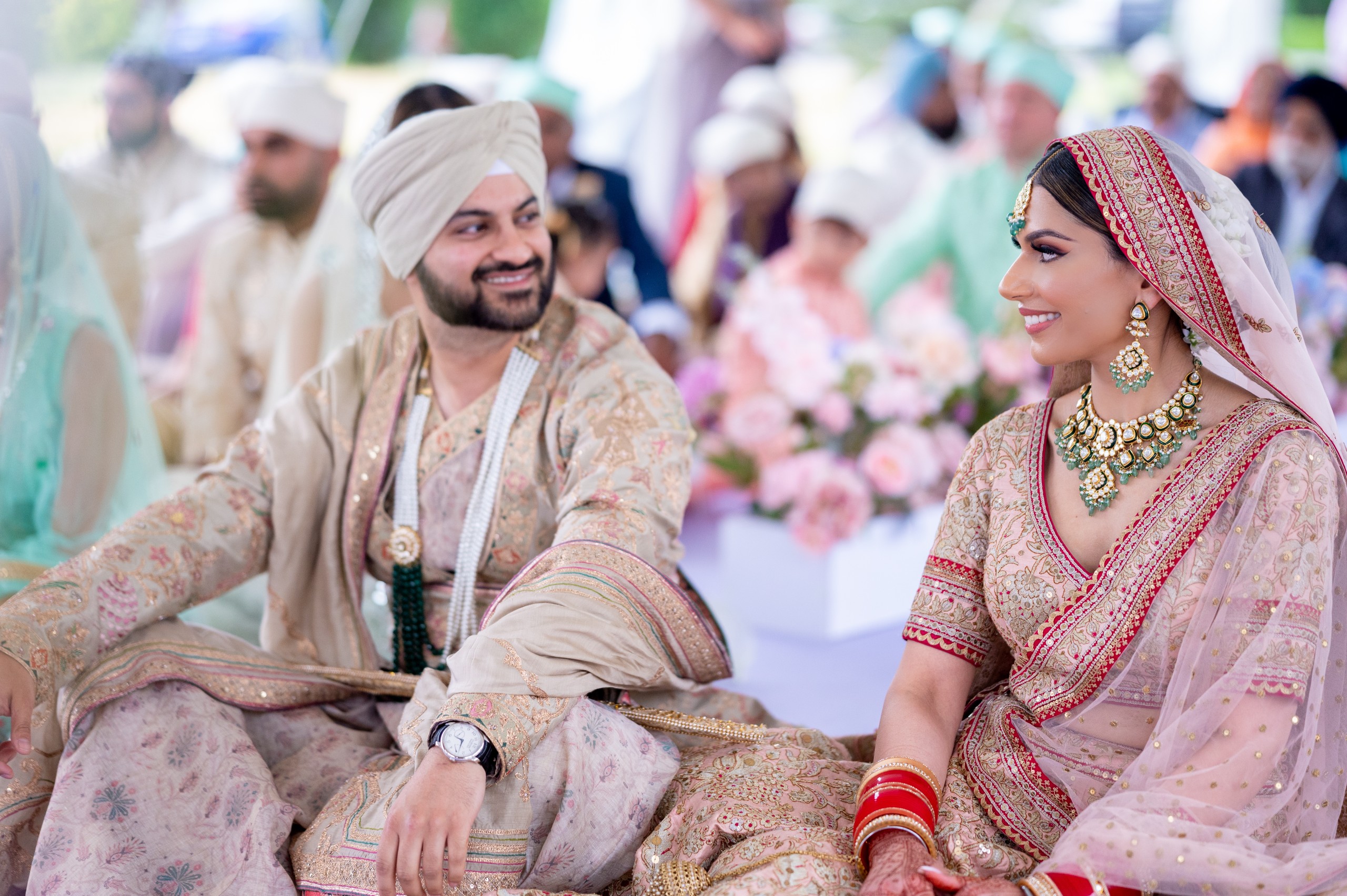 22 Sikh Brides Who Amazed Us With Their Bridal Outfit Choices |  WeddingBazaar