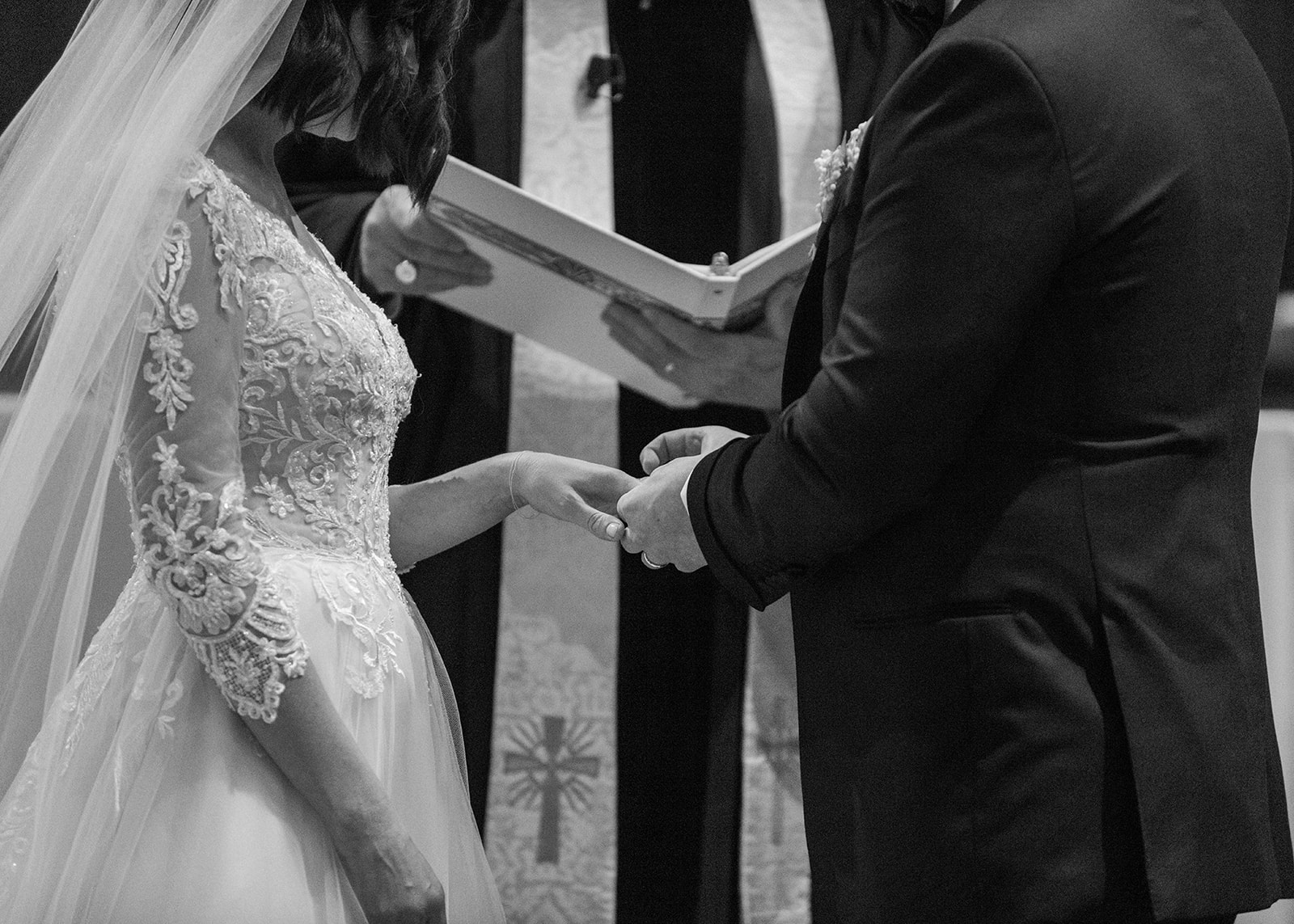 A BlackTie Wedding at a Classic New York City Hotel Wedding Style Magazine