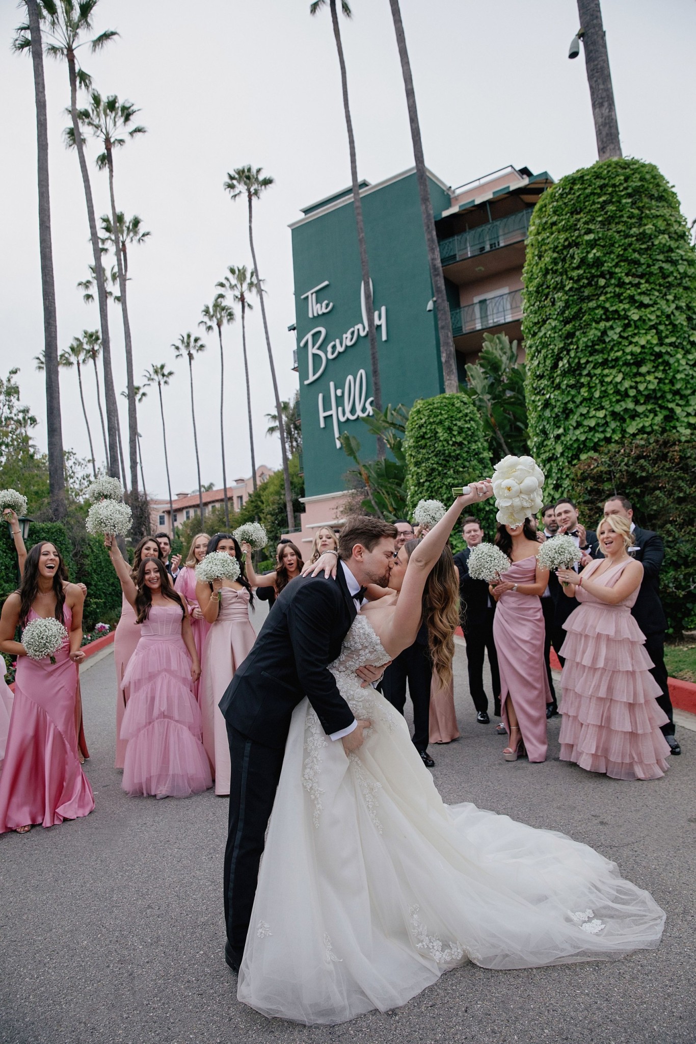A Classic and Romantic Wedding at The Beverly Hills Hotel - Wedding A Classic and Romantic Wedding at The Beverly Hills Hotel - Wedding