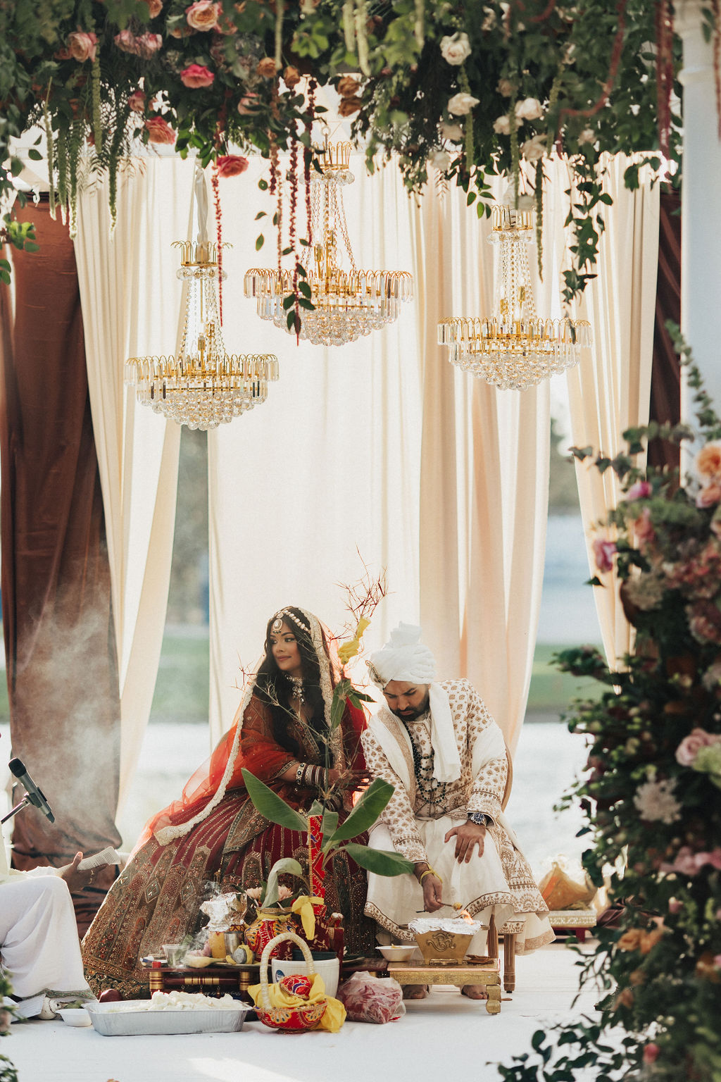 ritzcarltonwedding-ashleyakash-nicoleastonphoto-105 (1)