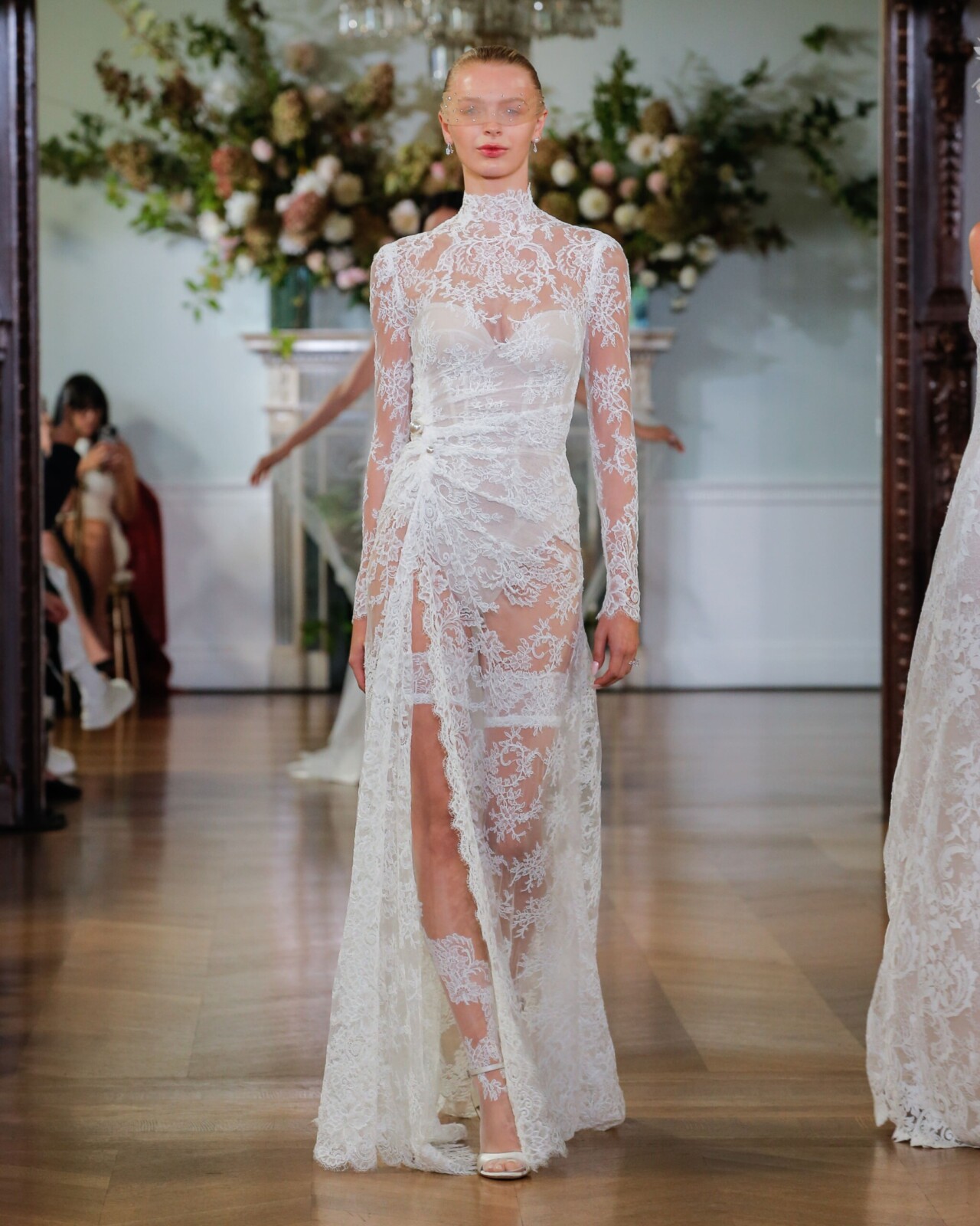 MoniqueLhuillierFall2026Bridal_Rowan