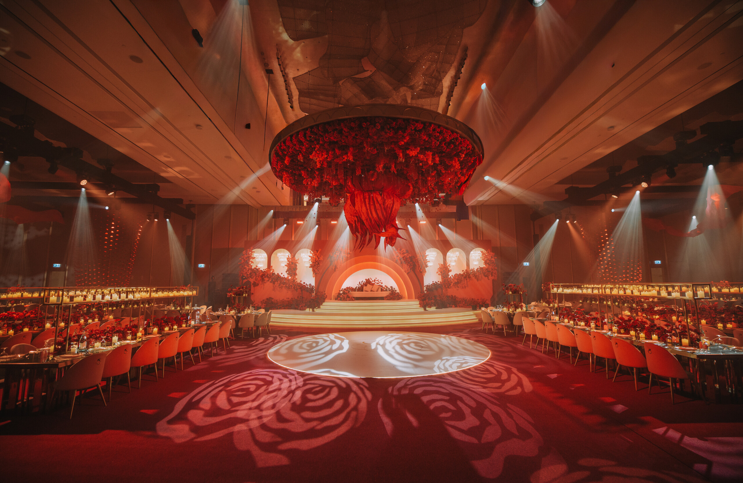 red themed wedding reception in Dubai