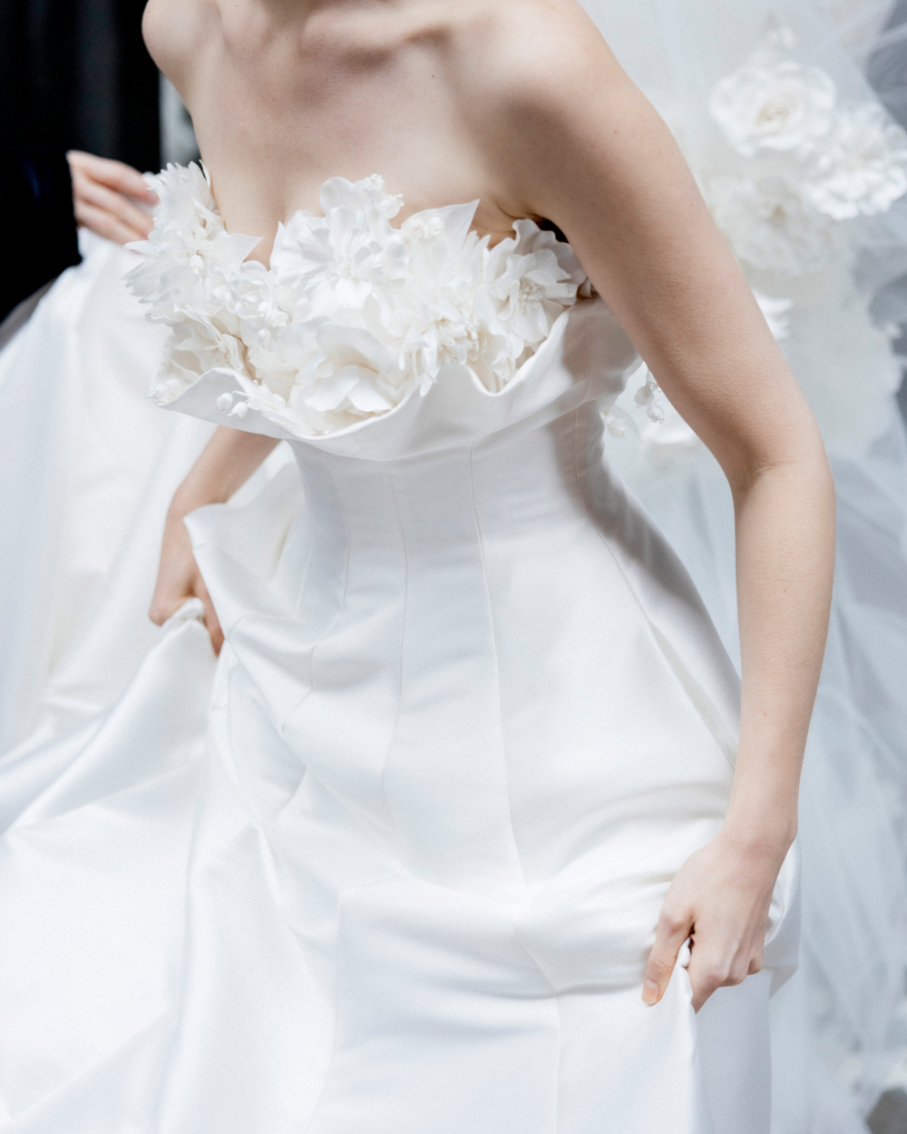 viktor&rolf spring 2027 wedding dress