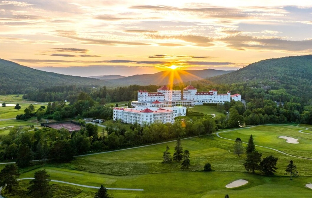 Omni_Mount_Washington_Exterior-Aerial