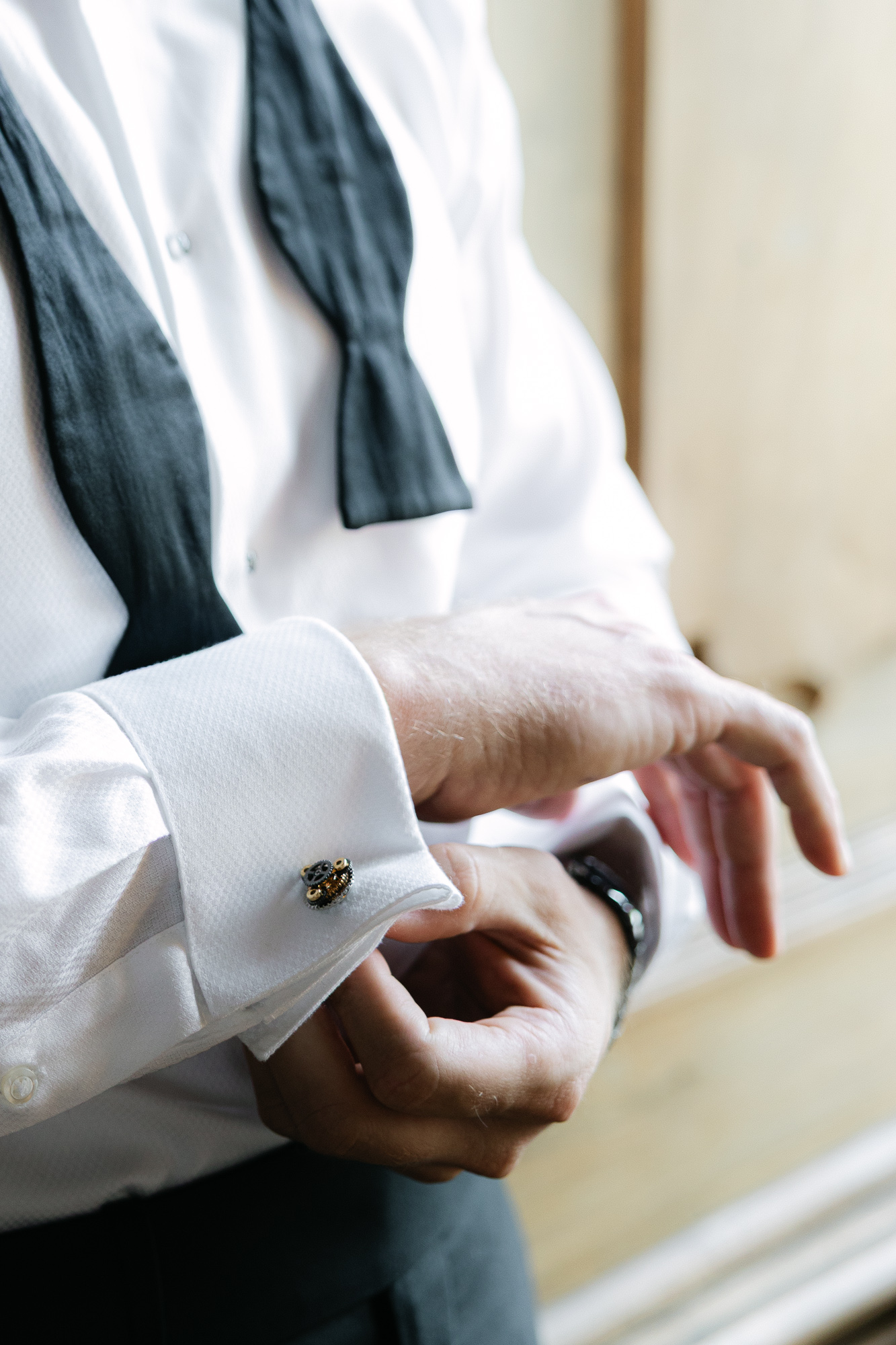 groom's cufflinks