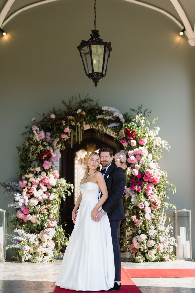 Rachel & Dale FW Luttrellstown Castle bride_groom arch Rachel & Dale FW Luttrellstown Castle bride_groom arch