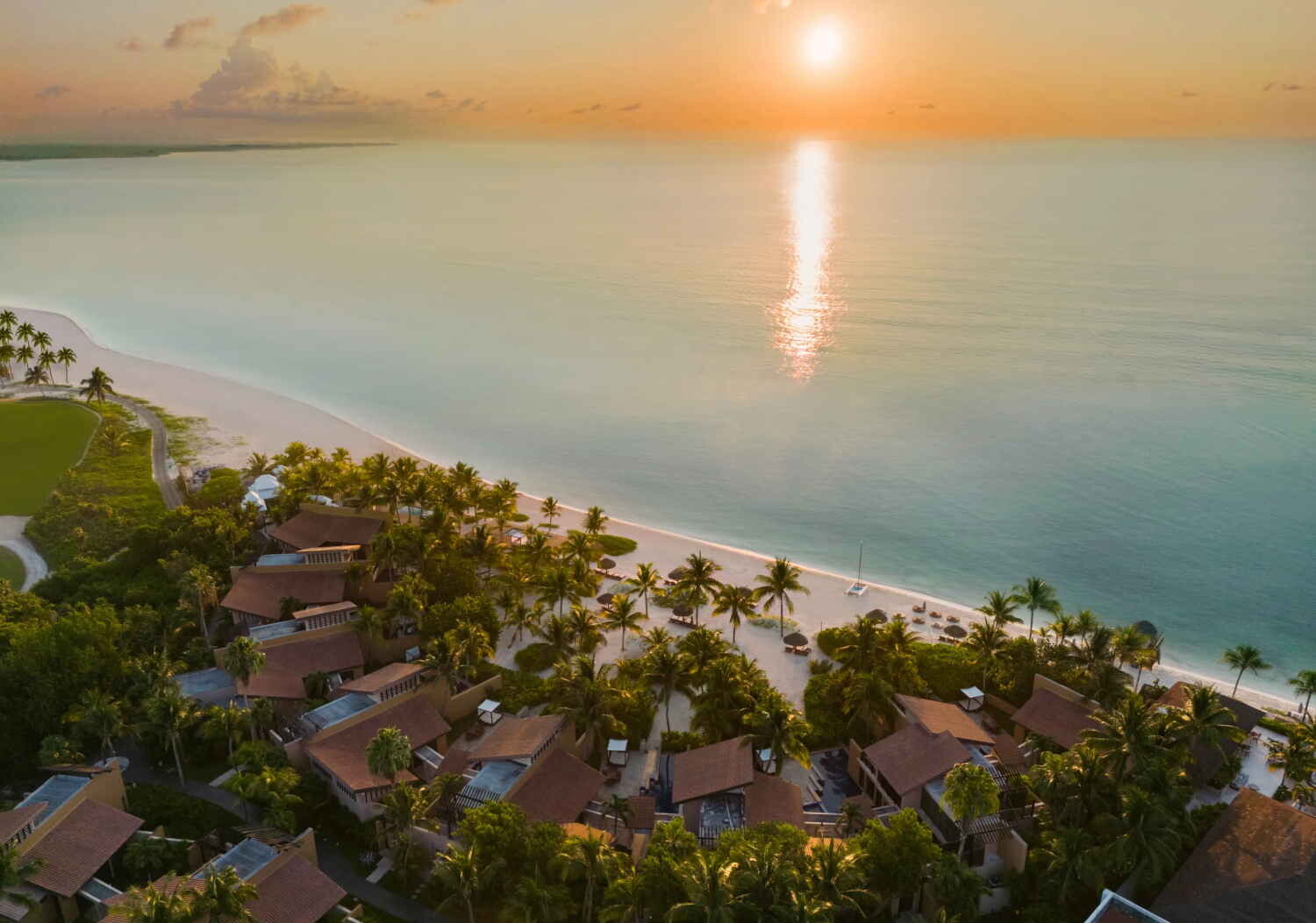 Banyan Tree Mayakoba_BEACHFRONT_VILLAS_AERIAL_View